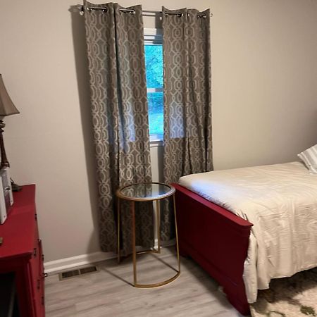Loners Loft Private Rooms Huntsville Exterior photo